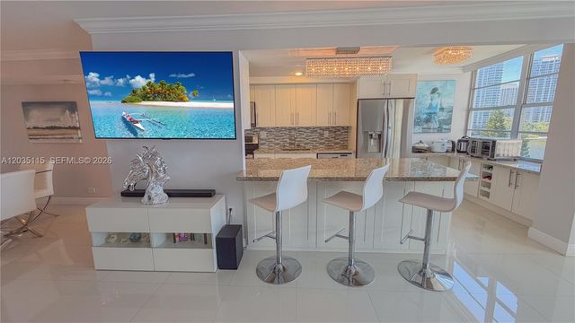 301 174 ST 702, Sunny Isles Beach, FL 33160