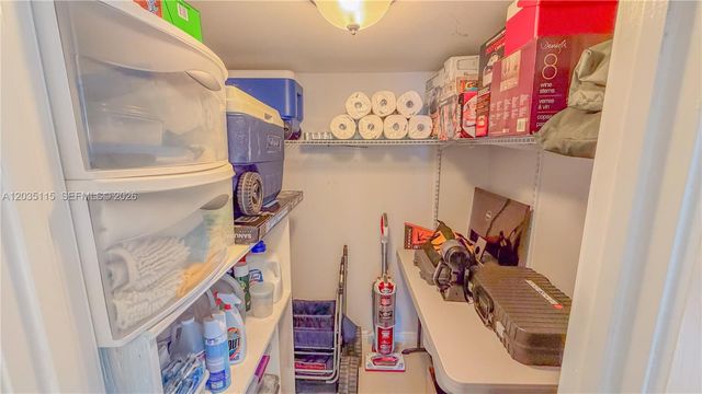301 174 ST 702, Sunny Isles Beach, FL 33160