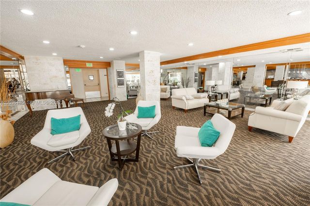 301 174 ST 702, Sunny Isles Beach, FL 33160