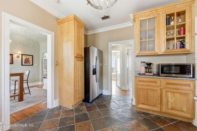 2594 HALDUMAR Terrace, Jacksonville, FL 32204