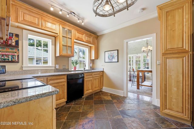 2594 HALDUMAR Terrace, Jacksonville, FL 32204