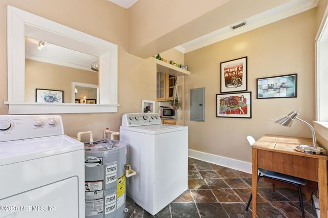 2594 HALDUMAR Terrace, Jacksonville, FL 32204