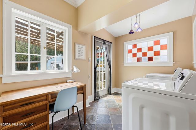 2594 HALDUMAR Terrace, Jacksonville, FL 32204