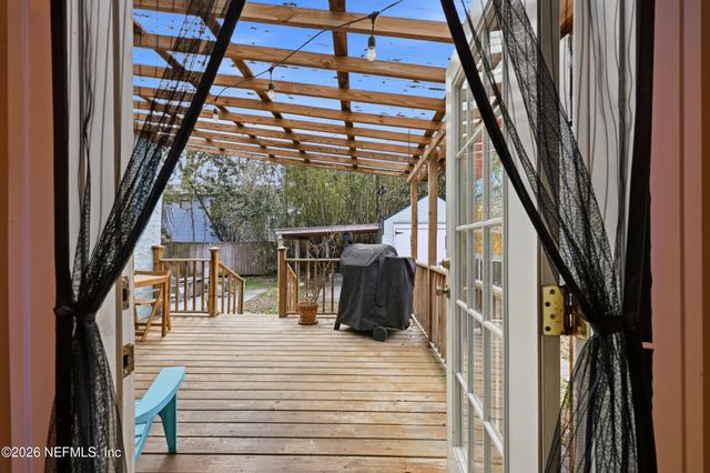 2594 HALDUMAR Terrace, Jacksonville, FL 32204