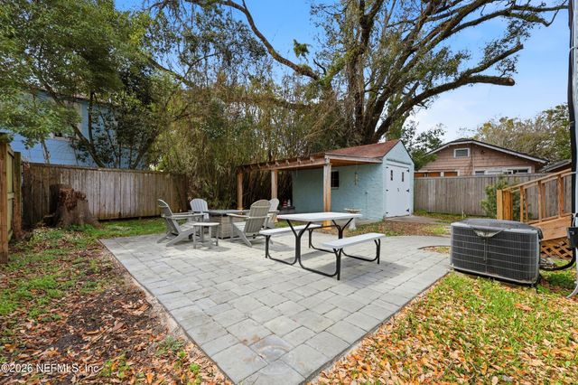 2594 HALDUMAR Terrace, Jacksonville, FL 32204