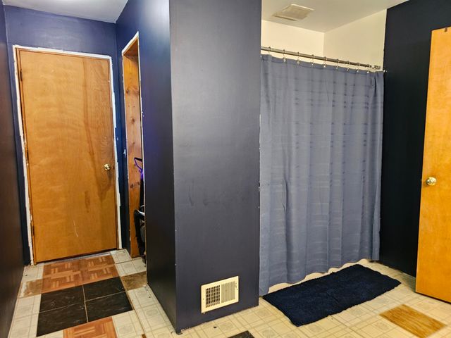 3208 W Bath Road, Perry, MI 48872