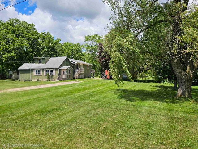 3208 W Bath Road, Perry, MI 48872