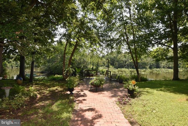 9864 N SHORE DR, Seaford, DE 19973