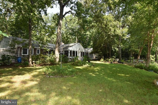9864 N SHORE DR, Seaford, DE 19973