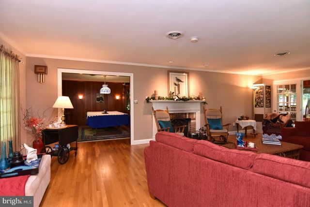 9864 N SHORE DR, Seaford, DE 19973