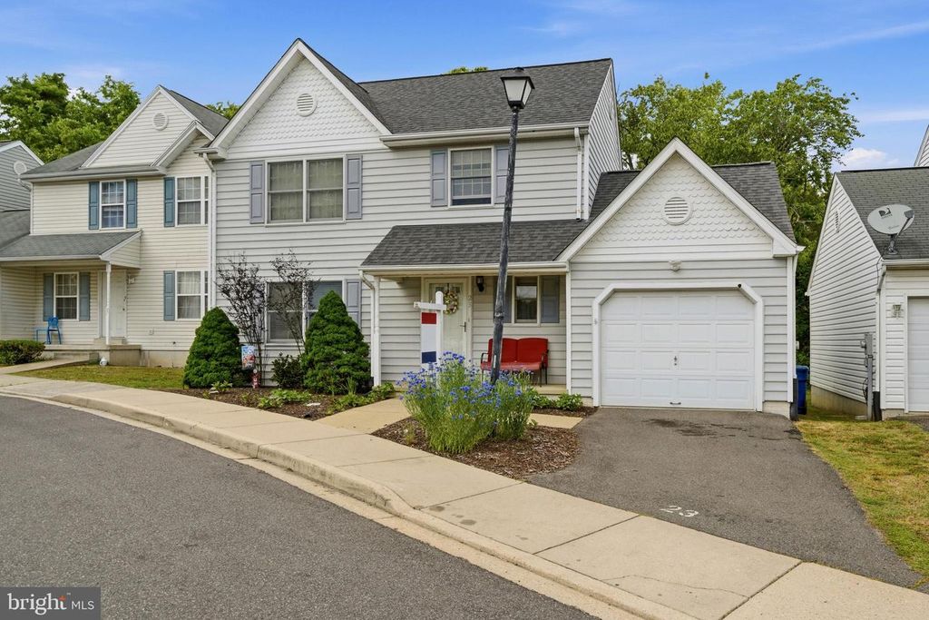Image 1 of property listing at 23 GRAY INN CT, Prince Frederick, MD 20678