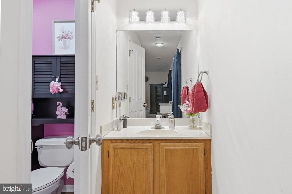 Image 32 of property listing at 23 GRAY INN CT, Prince Frederick, MD 20678