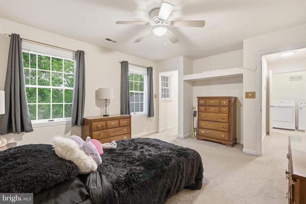 Image 39 of property listing at 23 GRAY INN CT, Prince Frederick, MD 20678