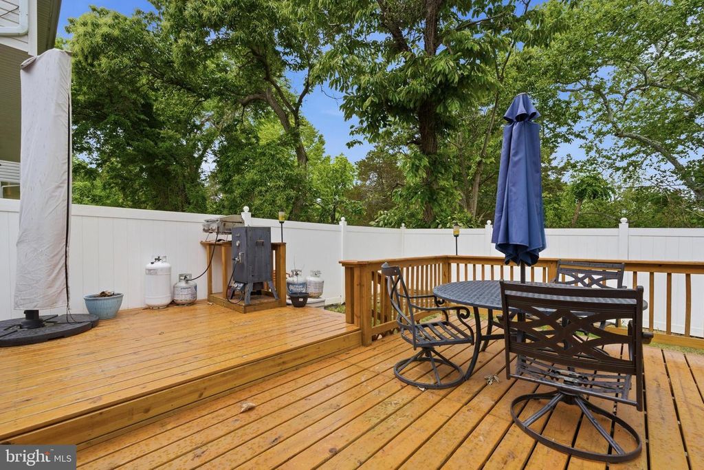 Image 48 of property listing at 23 GRAY INN CT, Prince Frederick, MD 20678
