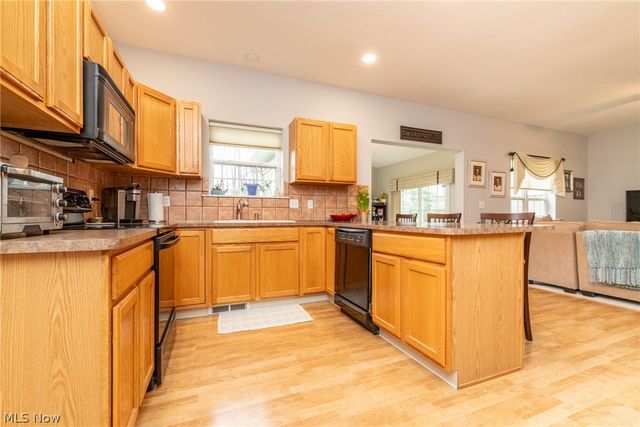 2703 Walton Boulevard, Twinsburg, OH 44087