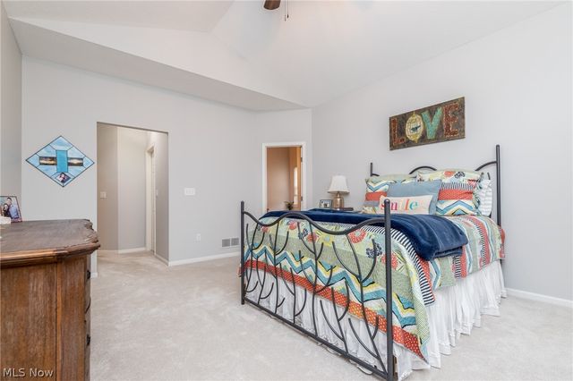 2703 Walton Boulevard, Twinsburg, OH 44087