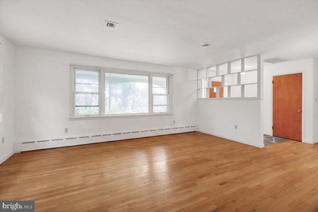 105 CLAYTON, Wyomissing, PA 19610