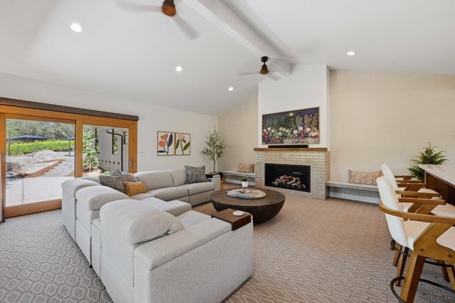 7905 Brook Ct, Granite Bay, CA 95746
