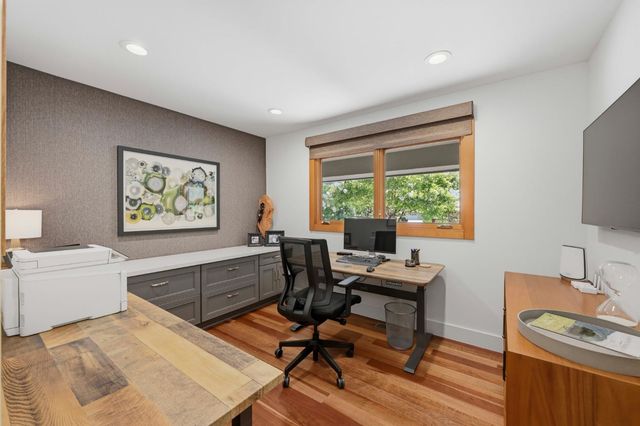 7905 Brook Ct, Granite Bay, CA 95746