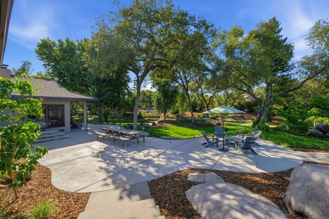 7905 Brook Ct, Granite Bay, CA 95746