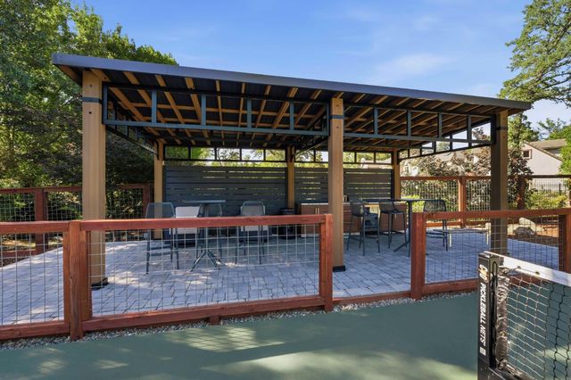 7905 Brook Ct, Granite Bay, CA 95746