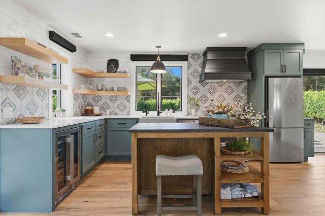 7905 Brook Ct, Granite Bay, CA 95746