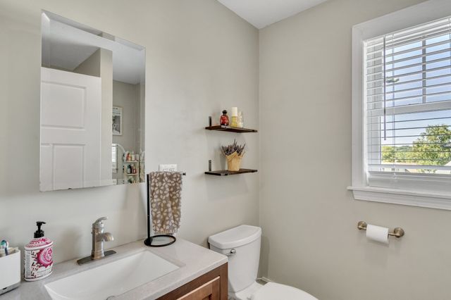 58 Madison Rd, Waltham, MA 02453