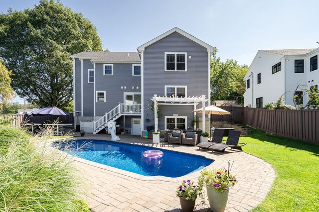 58 Madison Rd, Waltham, MA 02453