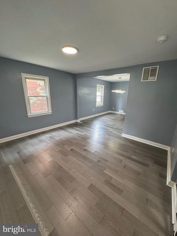 4623 JAY ST NE, Washington, DC 20019