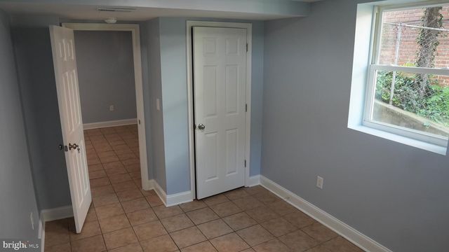 4623 JAY ST NE, Washington, DC 20019