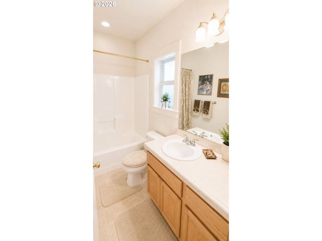 10206 Ne 178TH Cir, Battle Ground, WA 98604