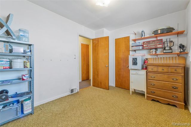 3461 Ardreth Drive, Waterford, MI 48329