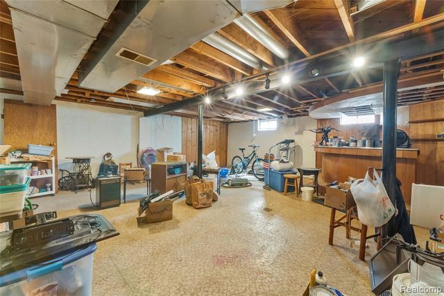 3461 Ardreth Drive, Waterford, MI 48329