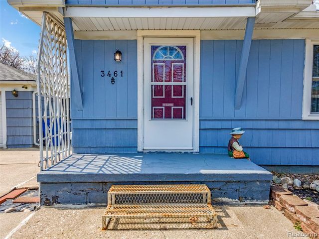 3461 Ardreth Drive, Waterford, MI 48329