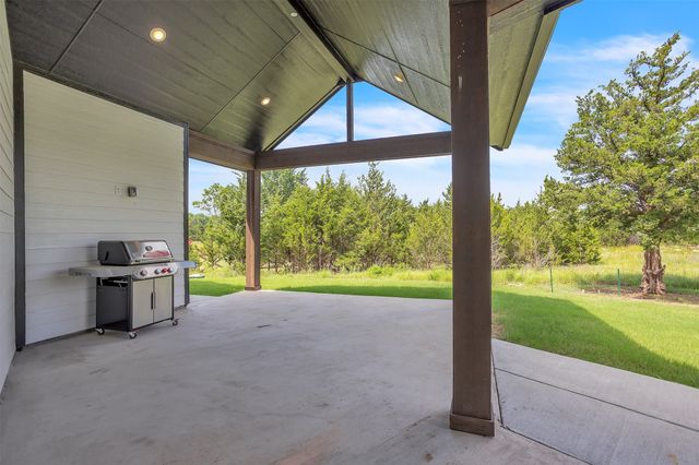 2335 Providence Way, Nevada, TX 75173