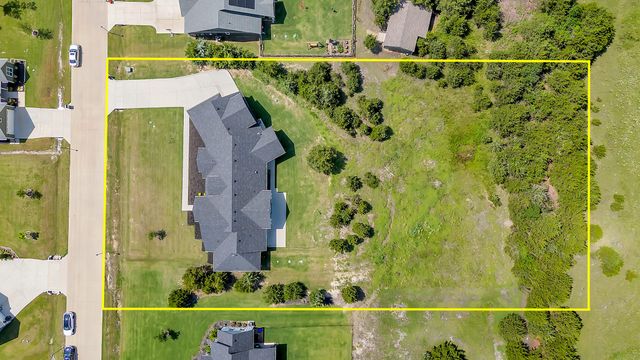 2335 Providence Way, Nevada, TX 75173