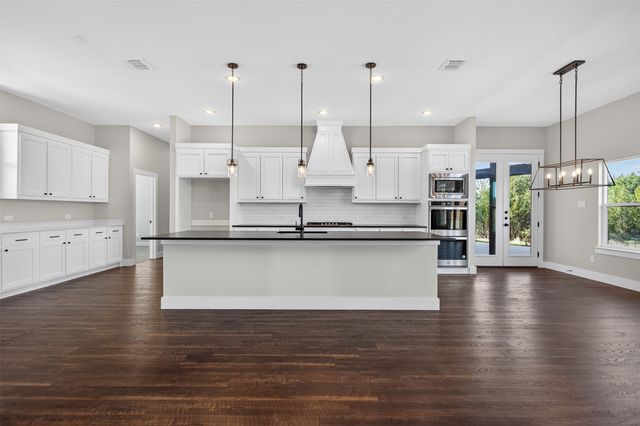 2335 Providence Way, Nevada, TX 75173