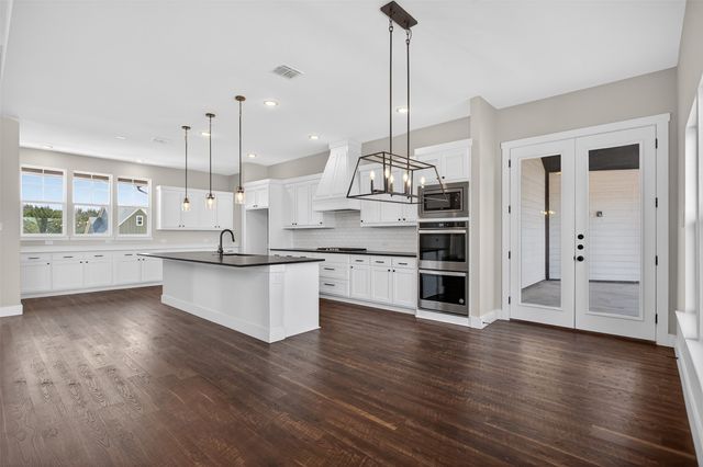 2335 Providence Way, Nevada, TX 75173