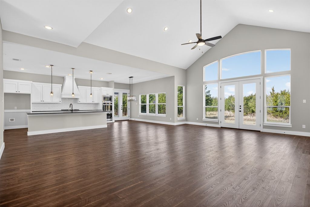 2335 Providence Way, Nevada, TX 75173