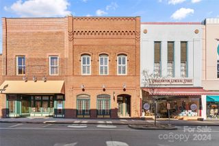 118 W Union Street A, Morganton, NC 28655