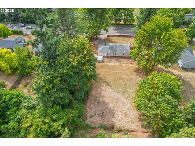 15800 Se OATFIELD Rd, Milwaukie, OR 97267