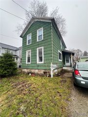 704 Orient Street, Shelby, NY 14103