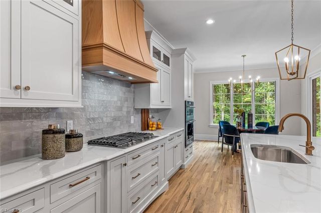 1007 Old Hickory Drive, Summerfield, NC 27455