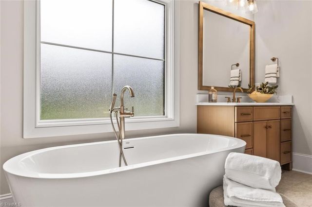 1007 Old Hickory Drive, Summerfield, NC 27455