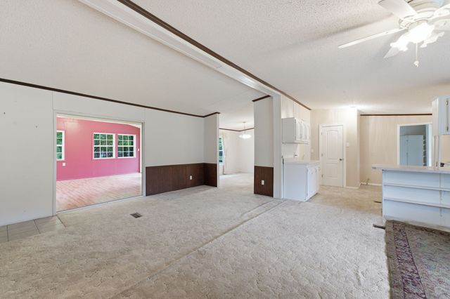 704 Canyon Dr, Altamont, TN 37301