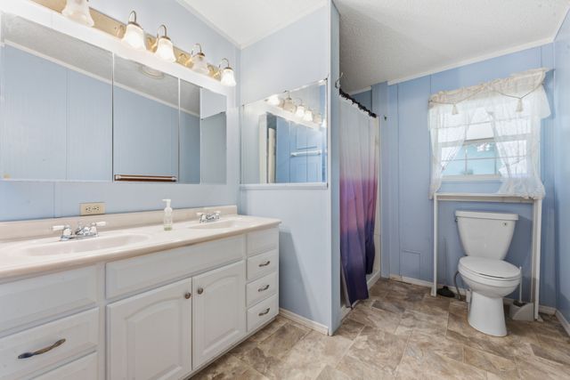 704 Canyon Dr, Altamont, TN 37301