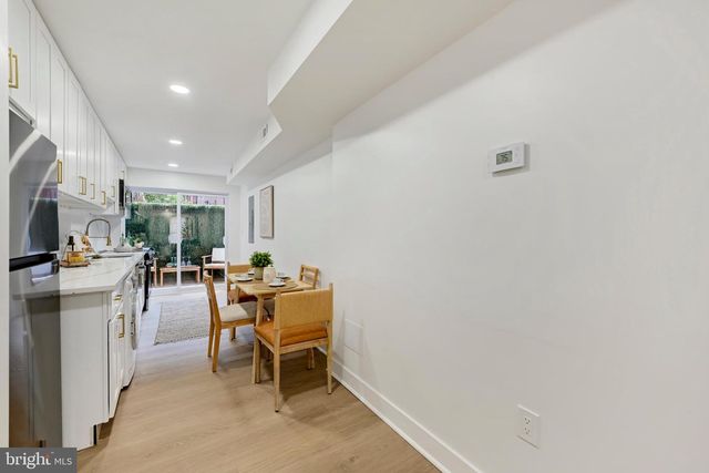 203 S MADEIRA ST, Baltimore, MD 21231