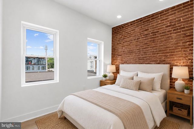203 S MADEIRA ST, Baltimore, MD 21231