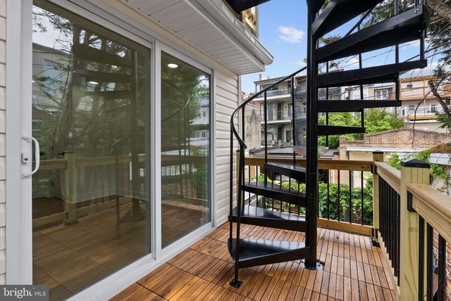 203 S MADEIRA ST, Baltimore, MD 21231