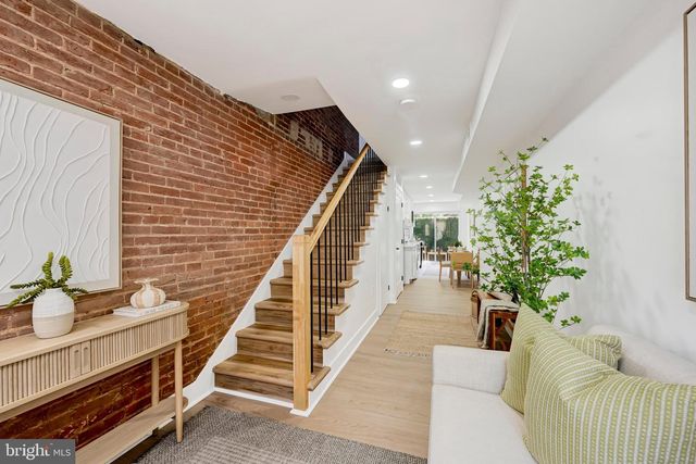 203 S MADEIRA ST, Baltimore, MD 21231